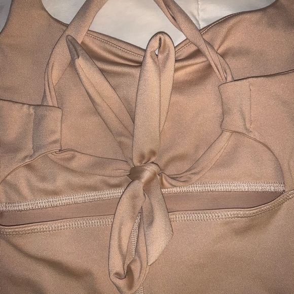 Mila Yoga Wear Top, Large Nude Bra Top, Tie Back - Picture 9 of 11